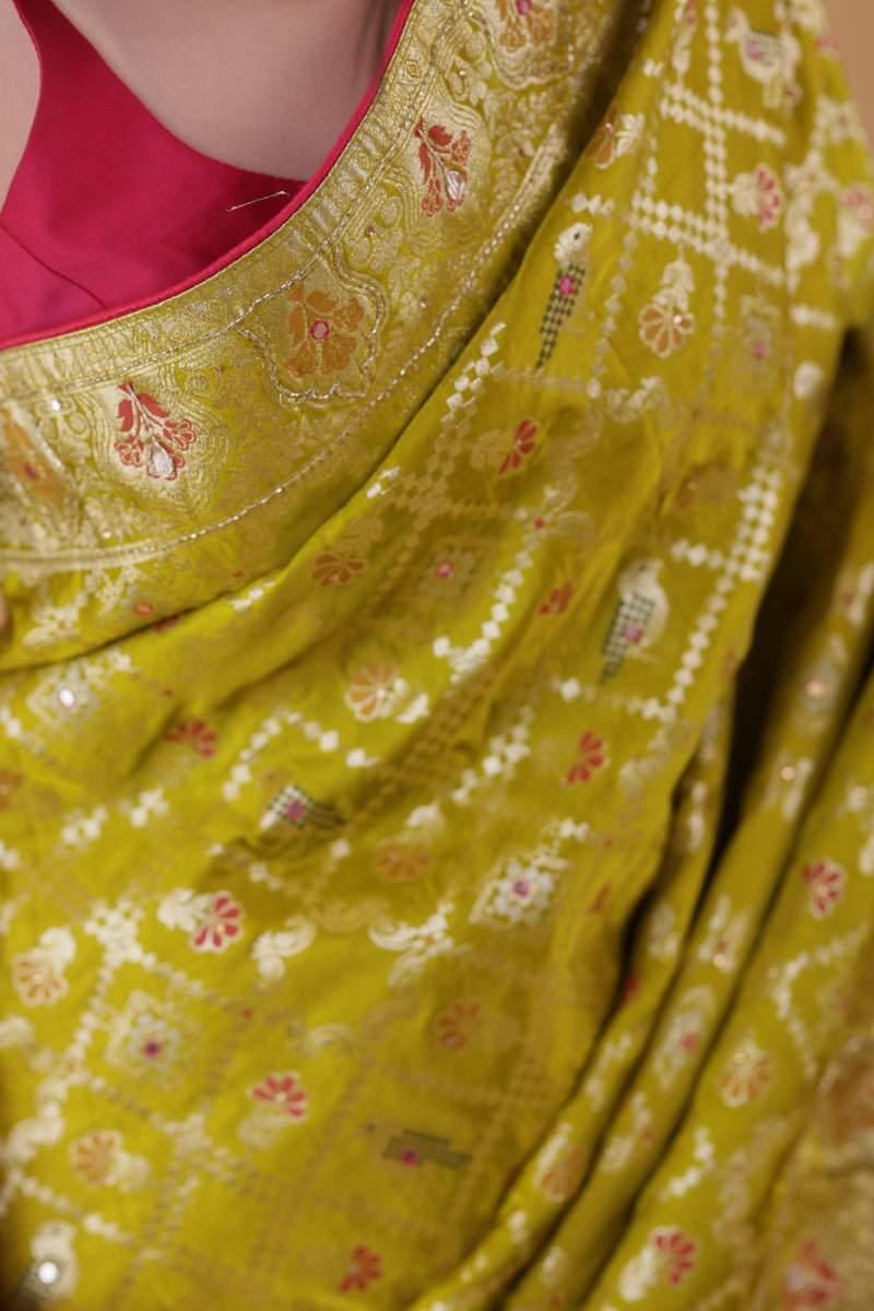 Parrot Green Bandhani Silk Saree
