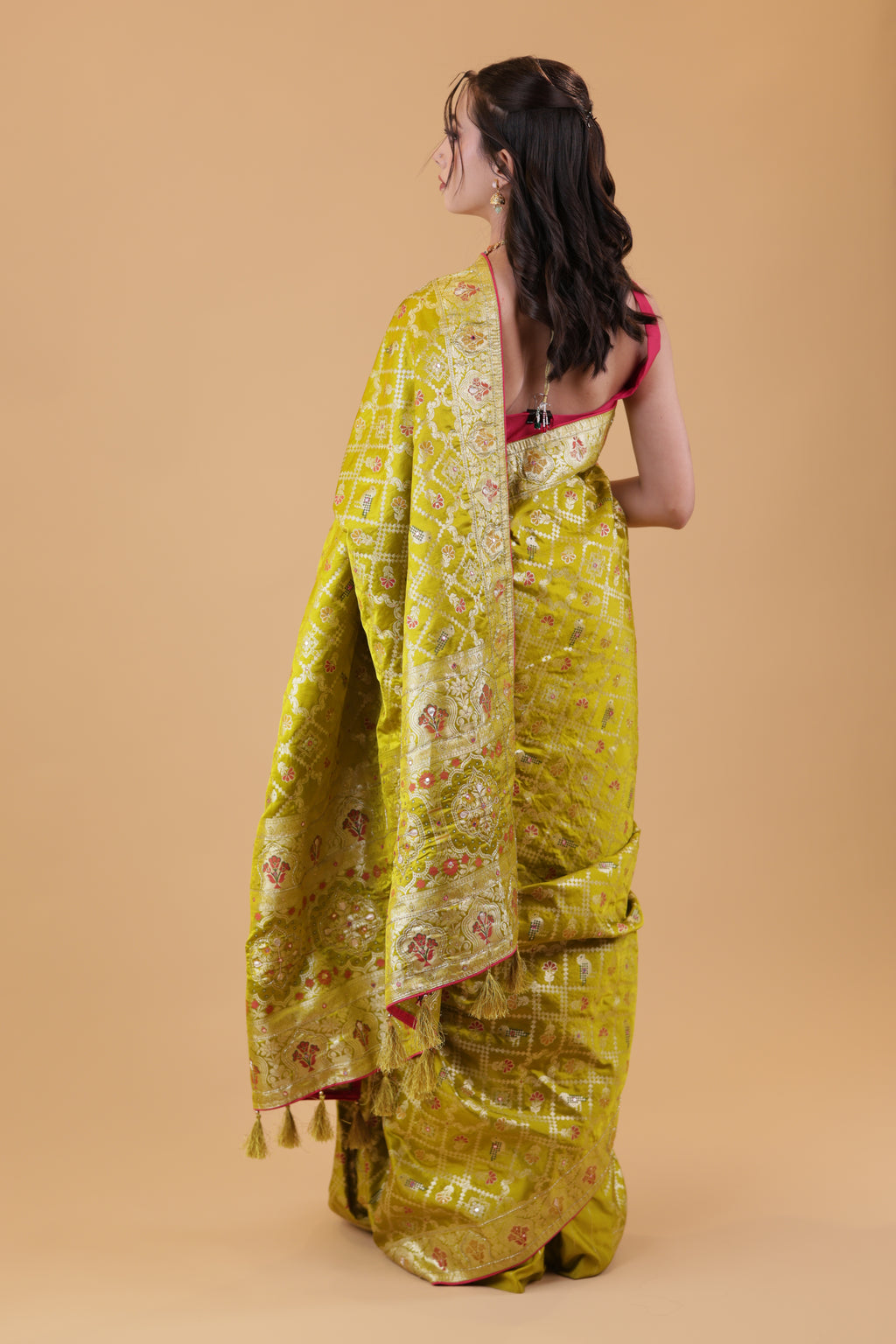 Parrot Green Bandhani Silk Saree