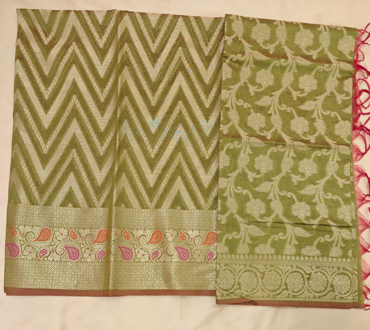 Mehndi Green Cotton Suit