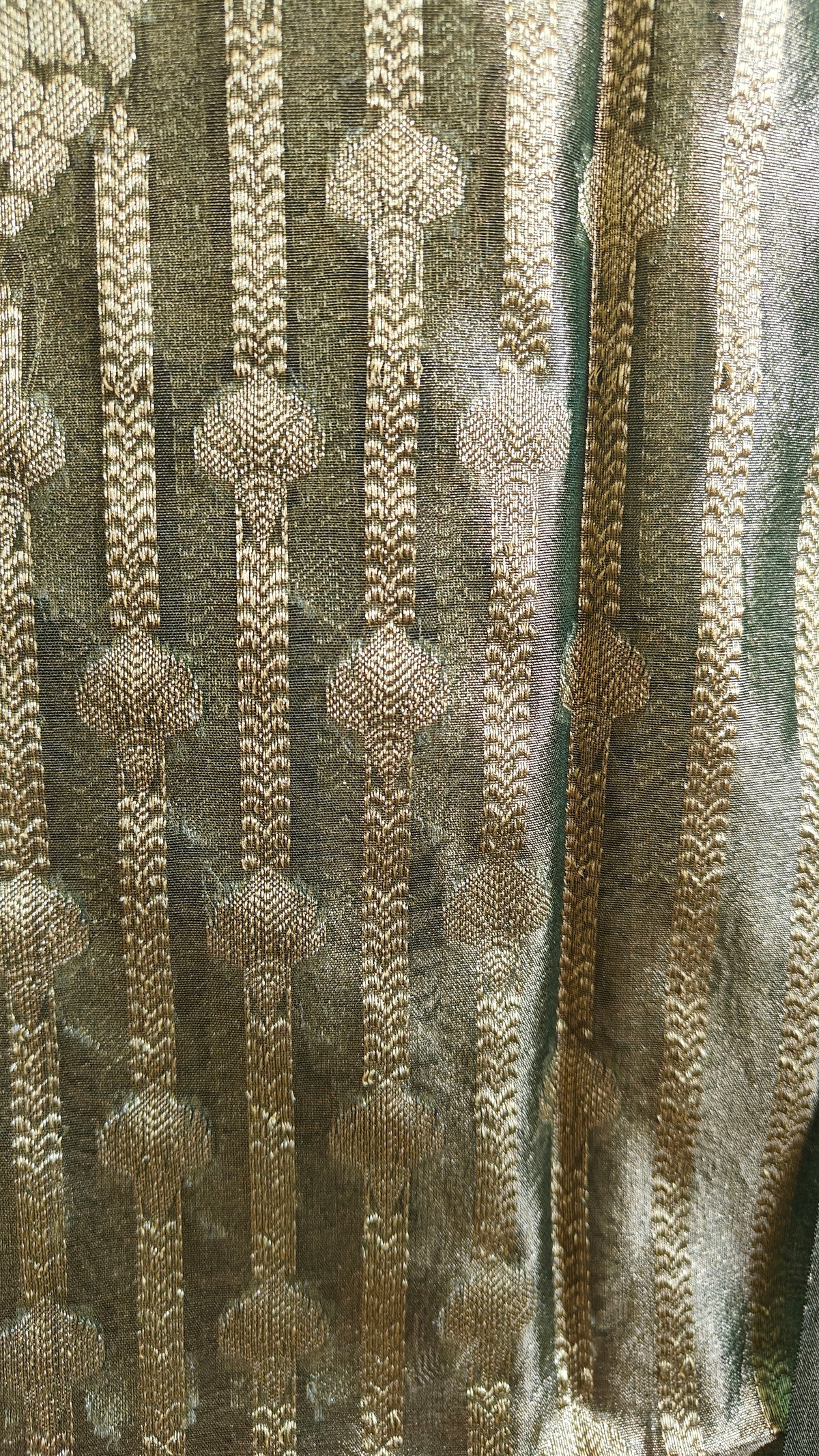 Mehndi Tissue Silk Suit
