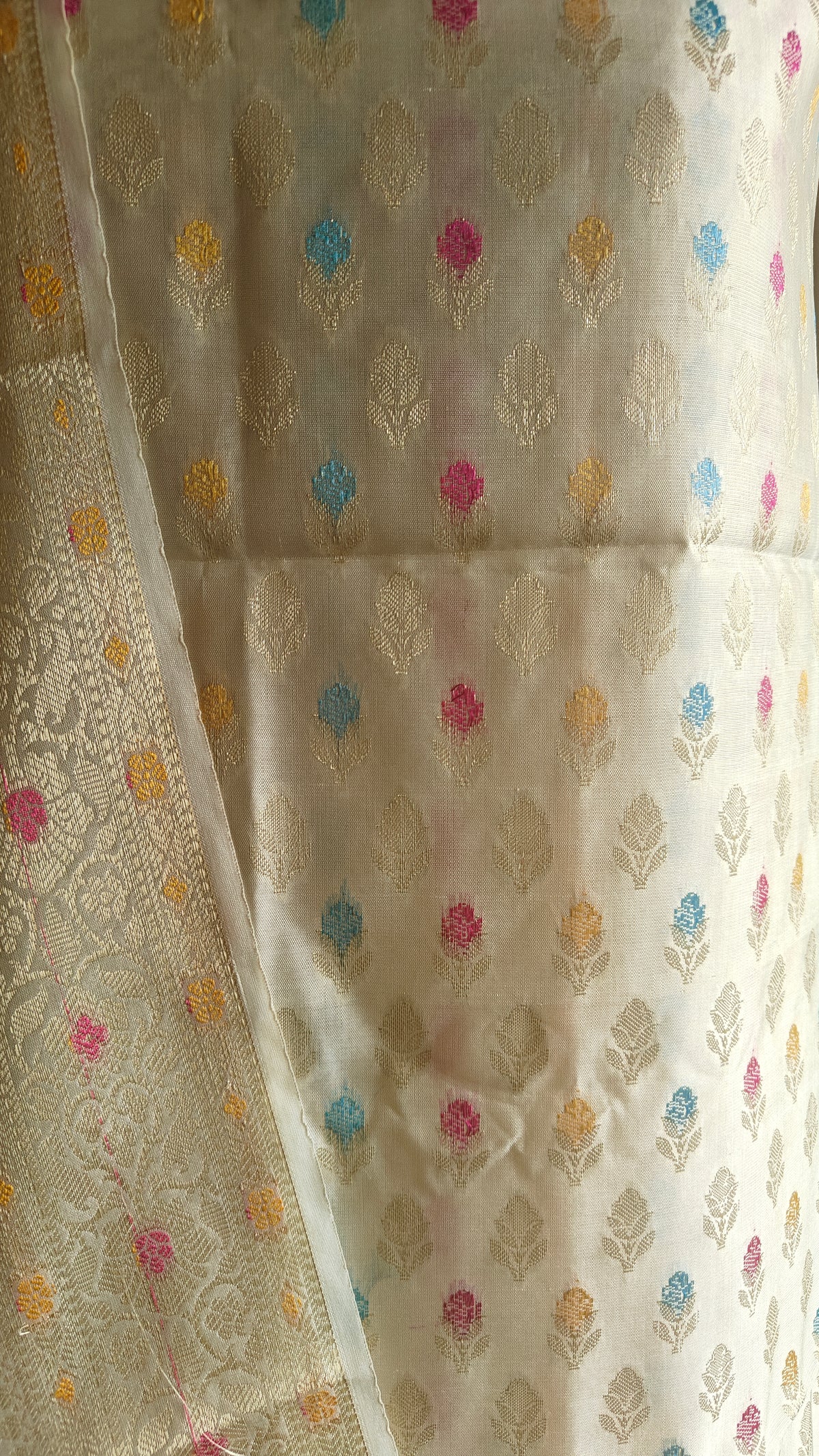 Mulmul Cotton White Booti Suit