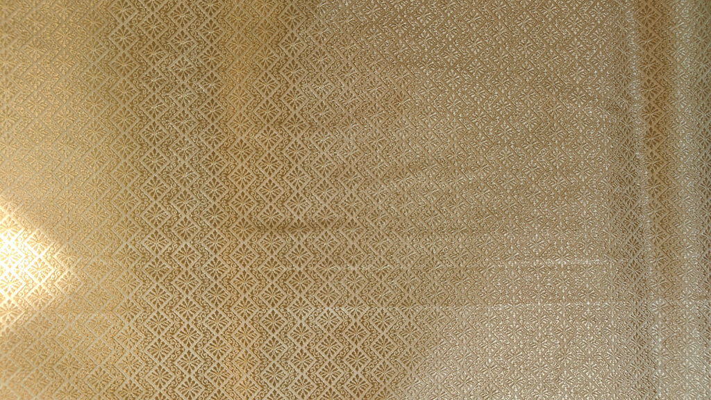 Golden Tanchoi Silk Saree
