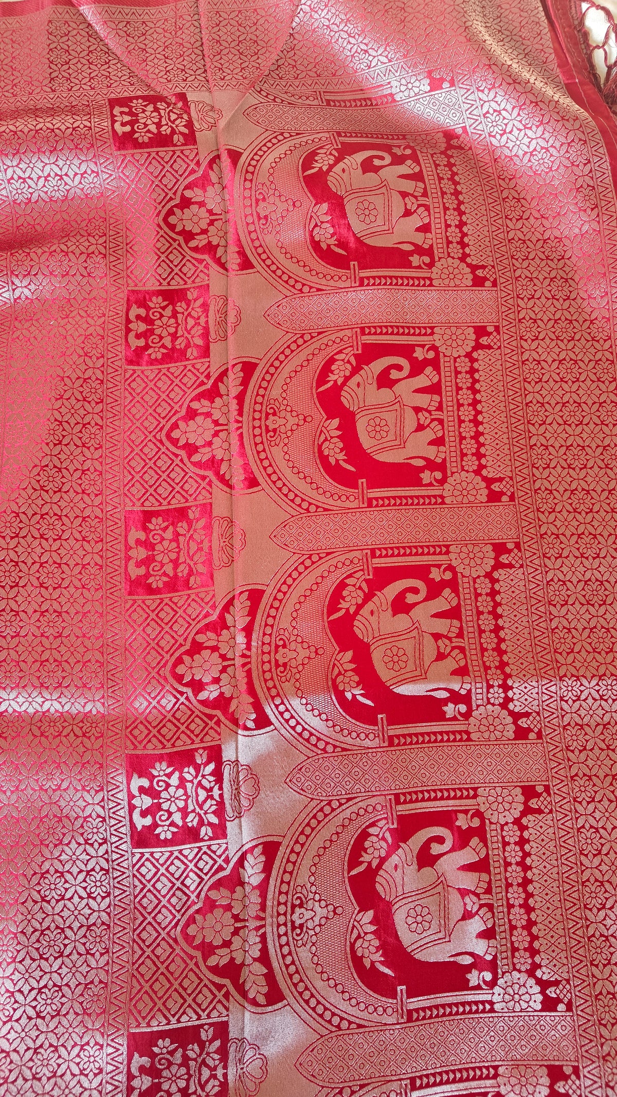 Red Banarasi Silk Tanchoi Saree