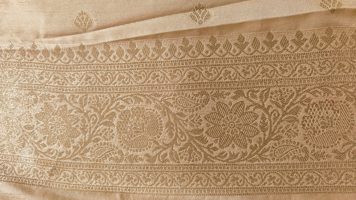 Cream Banarasi Zari Booti Silk