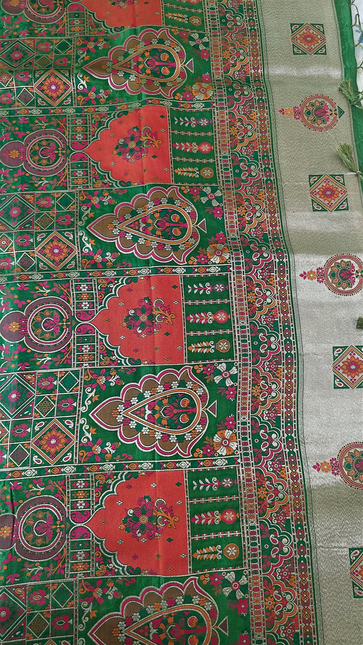 Green Pashmina Resham Saree