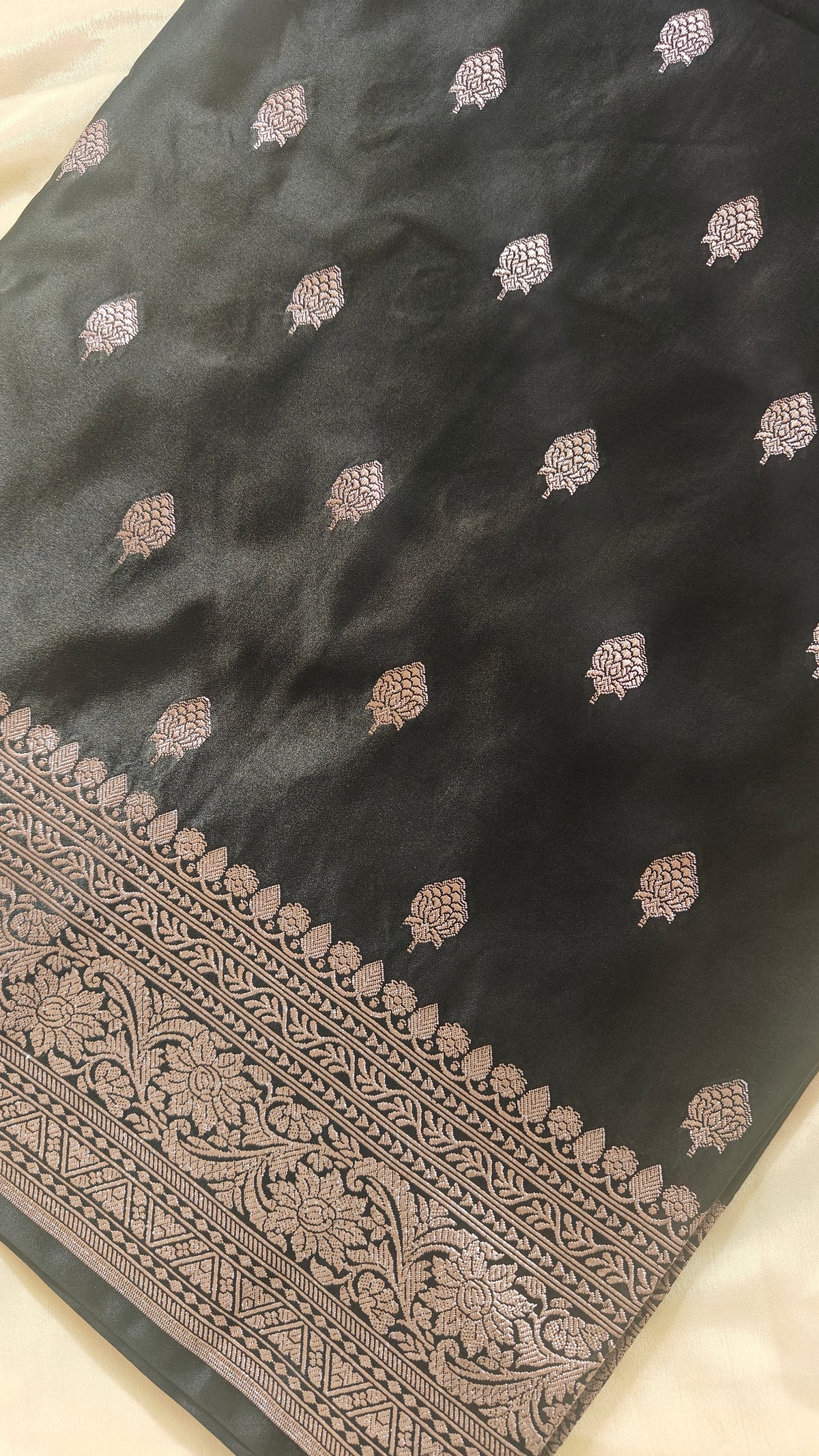 Black Booti Silk Saree