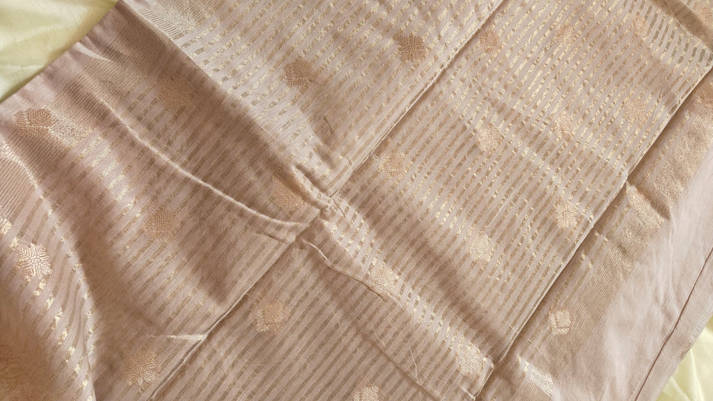Beige Cotton Saree Booti