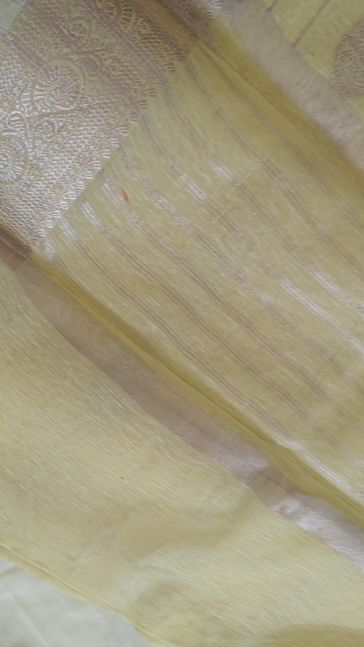 Light Lemon Zari Booti Saree