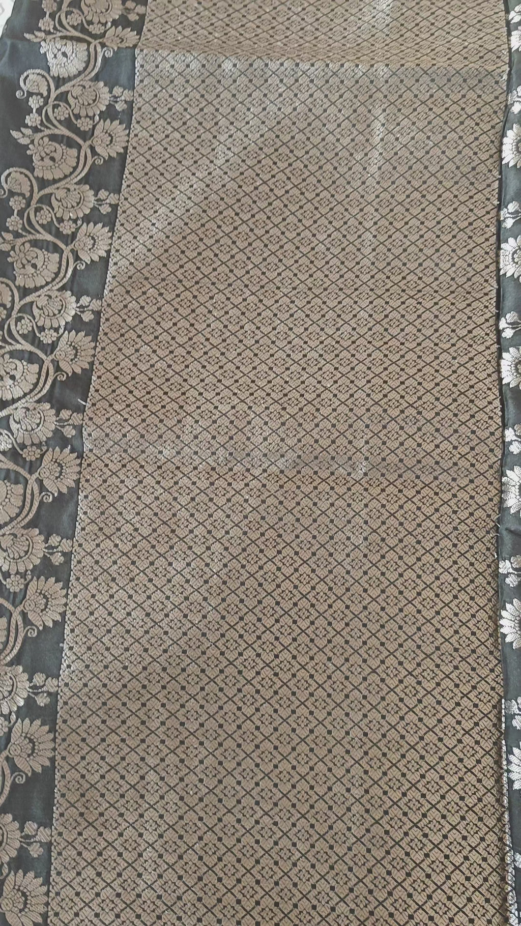 Olive Banarasi Silk Booti Saree